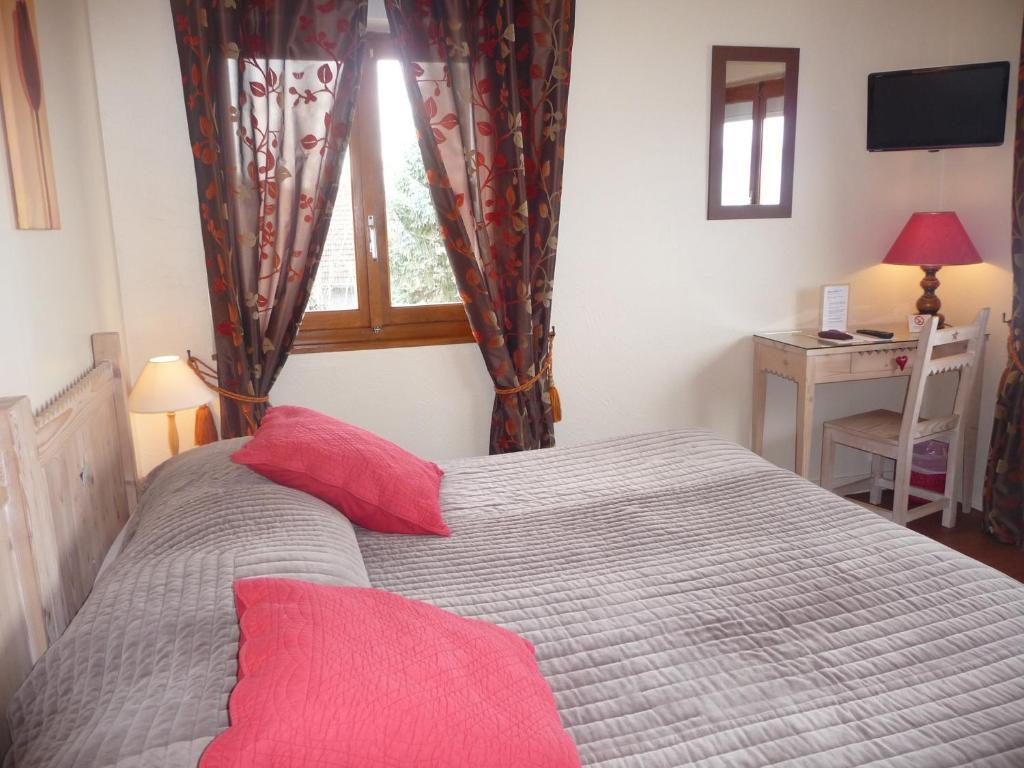 L'Oasis Hotel Évian-les-Bains Szoba fotó