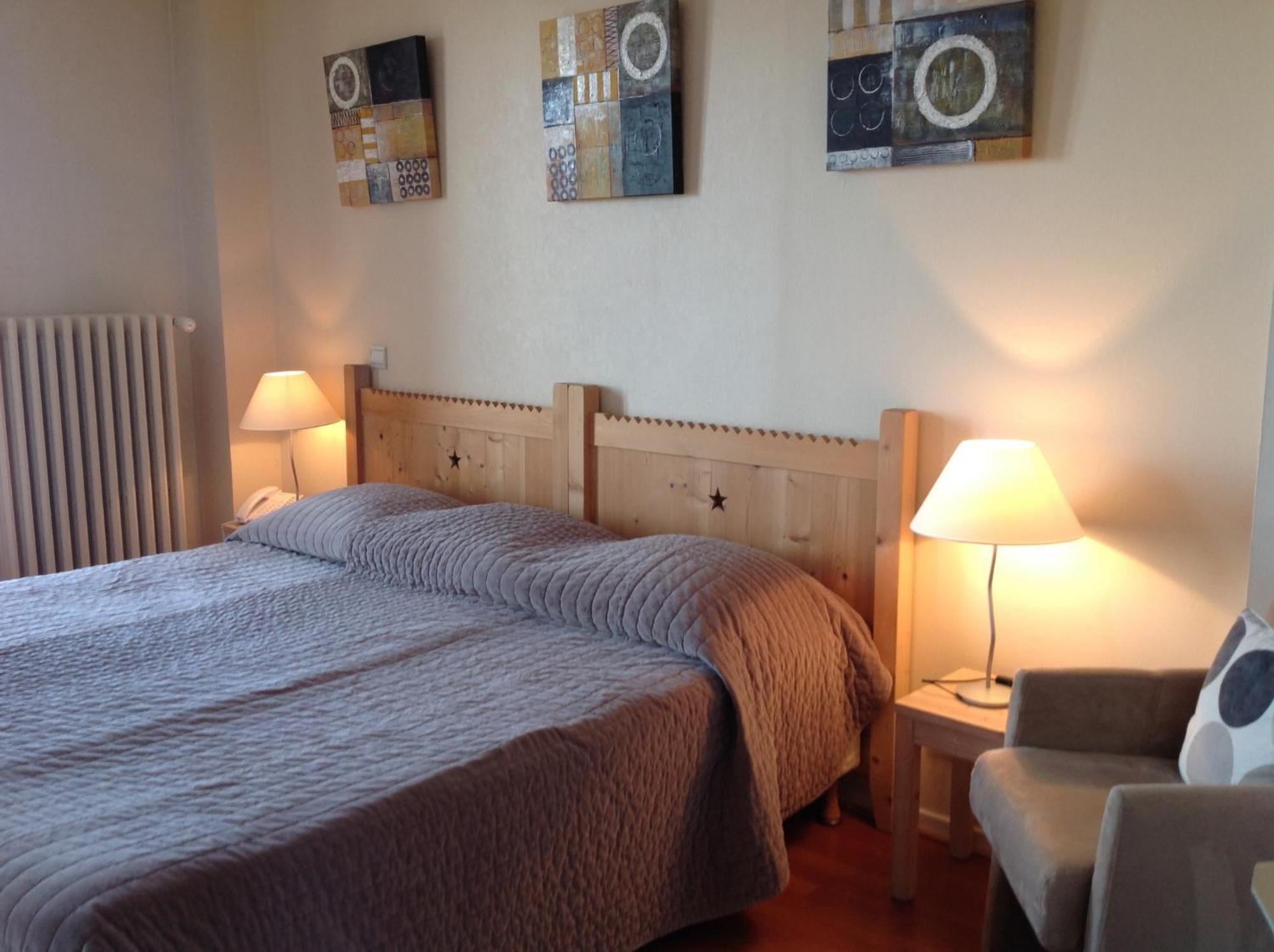L'Oasis Hotel Évian-les-Bains Szoba fotó