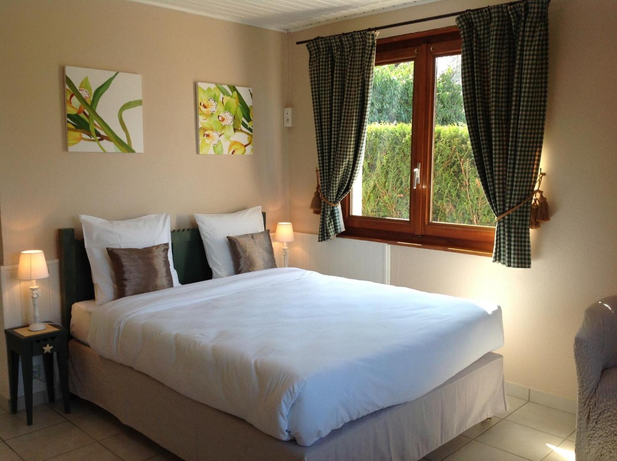 L'Oasis Hotel Évian-les-Bains Szoba fotó