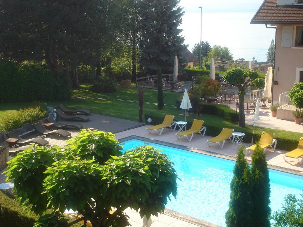 L'Oasis Hotel Évian-les-Bains Kültér fotó
