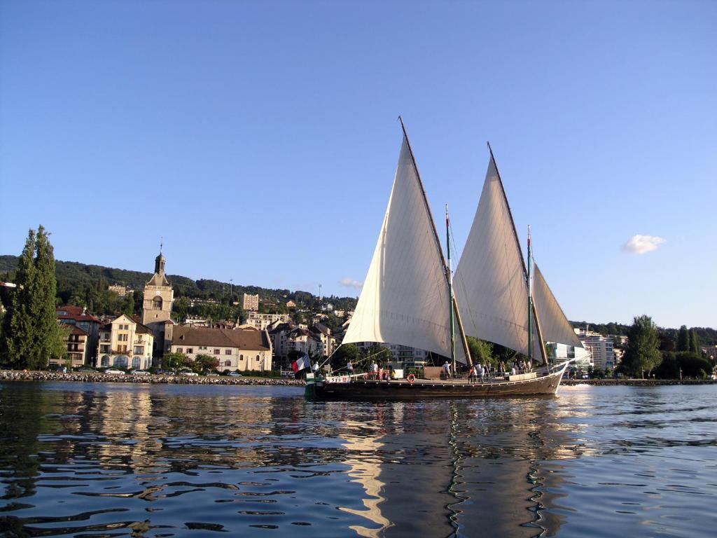 L'Oasis Hotel Évian-les-Bains Kültér fotó